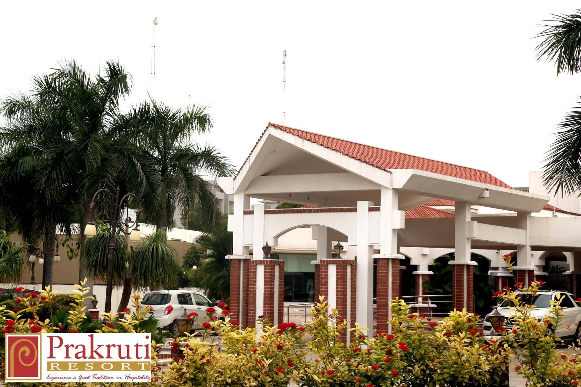 Prakruti Resort Vadodara Ngoại thất bức ảnh