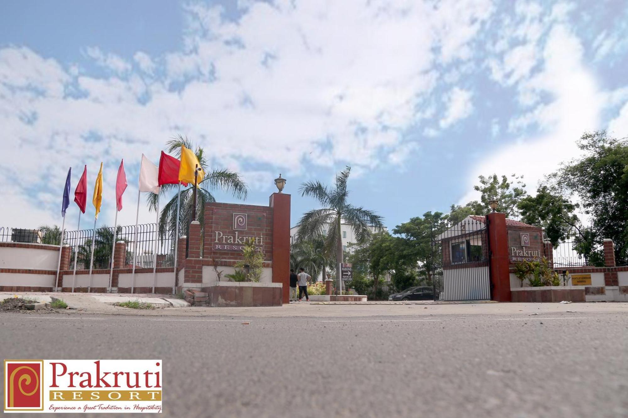 Prakruti Resort Vadodara Ngoại thất bức ảnh