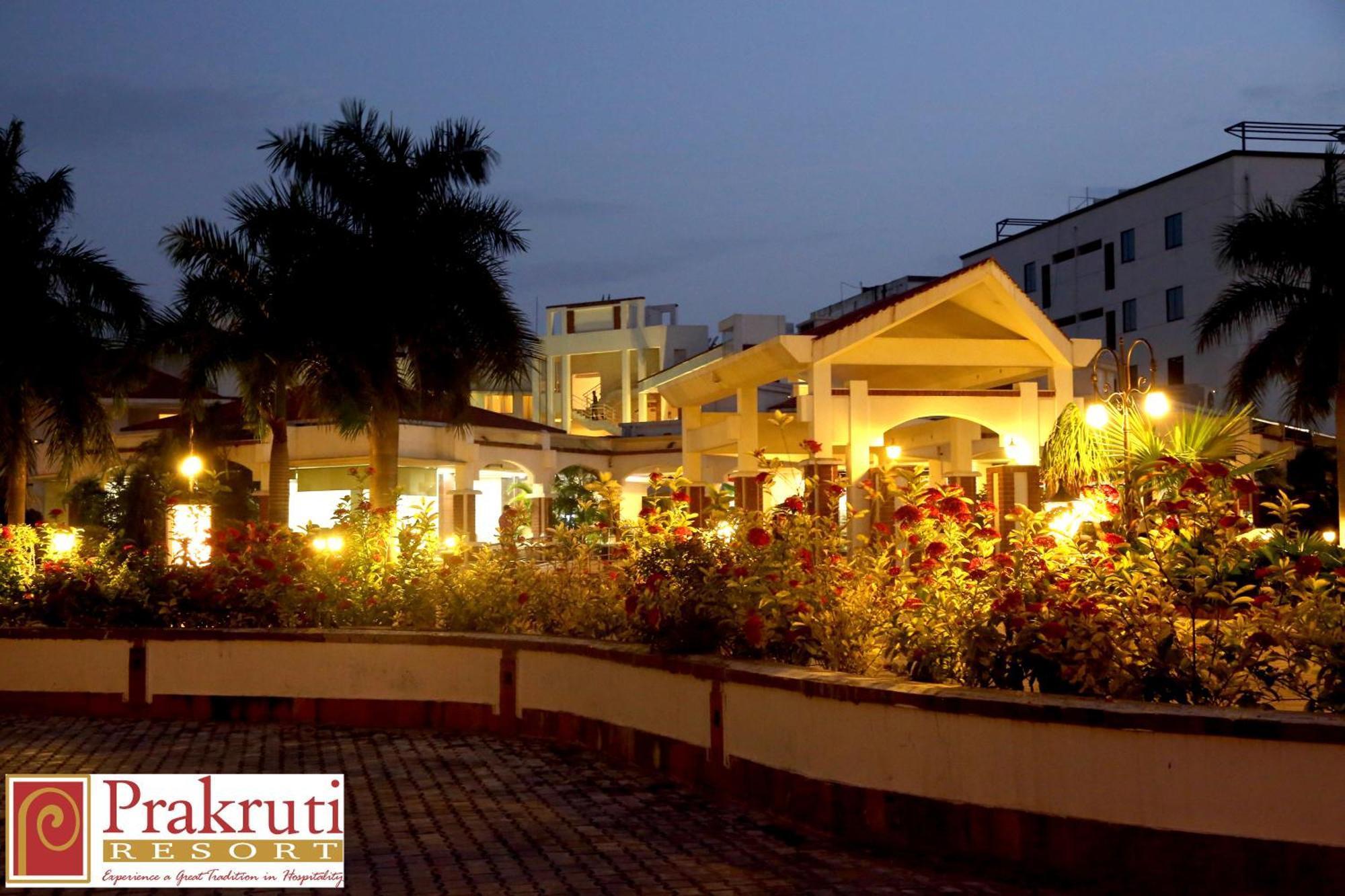 Prakruti Resort Vadodara Ngoại thất bức ảnh