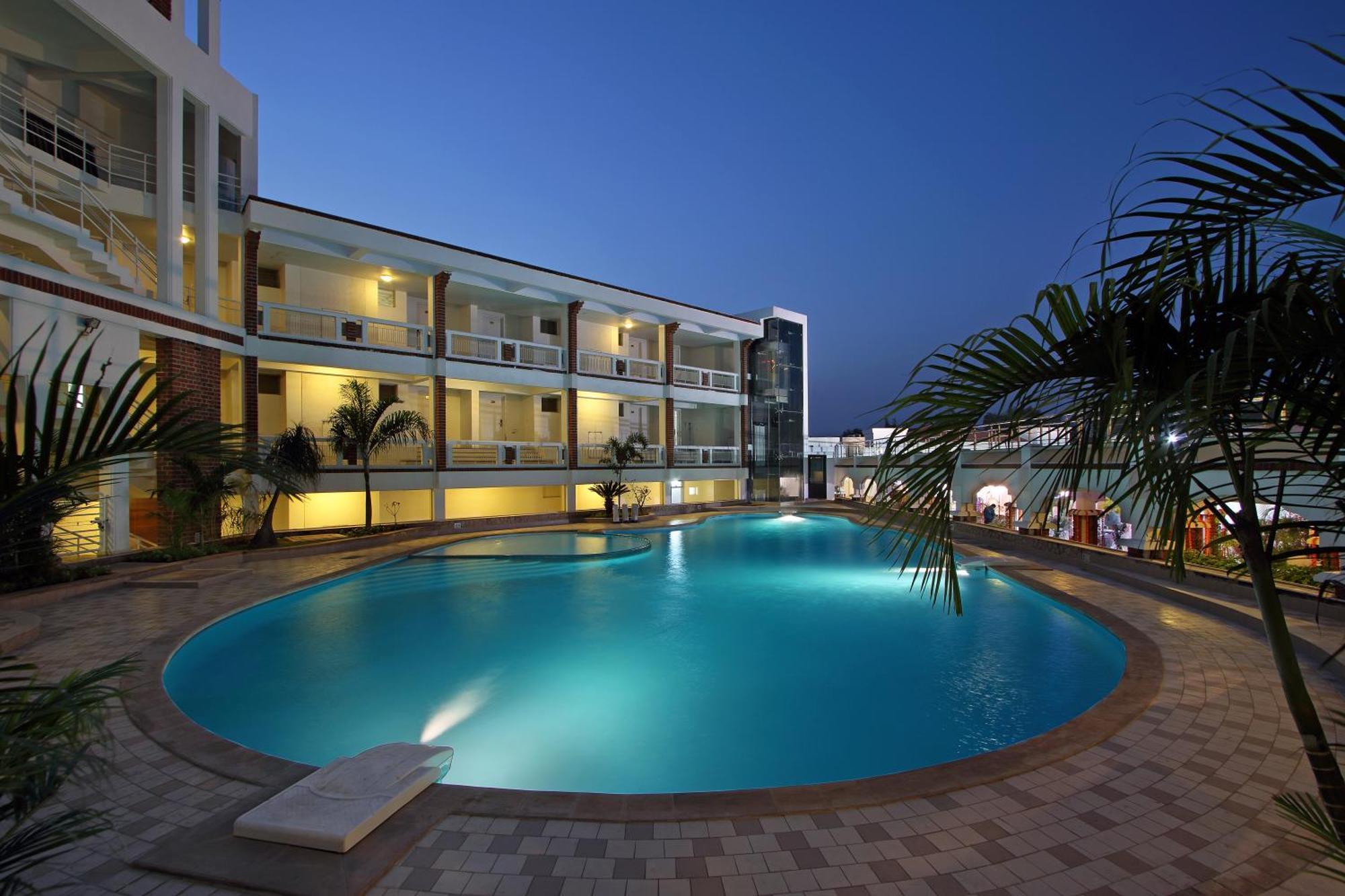Prakruti Resort Vadodara Ngoại thất bức ảnh